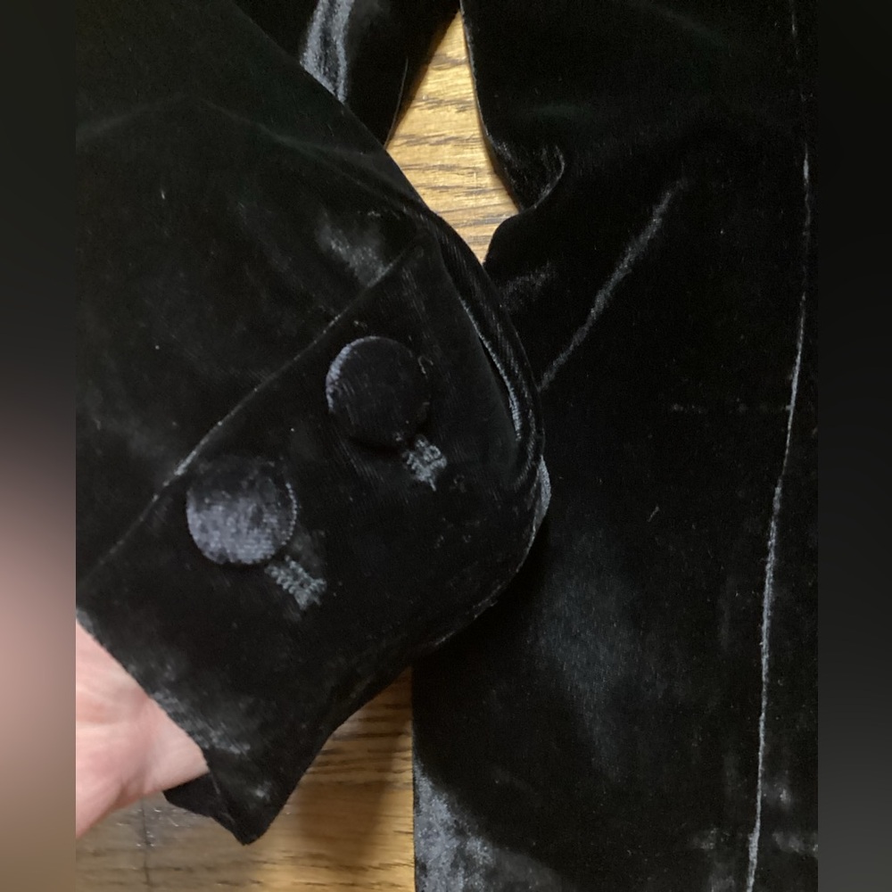 Cavender’s Rockin C Black velvet Women's blazer. Size XL - Picture 13 of 16